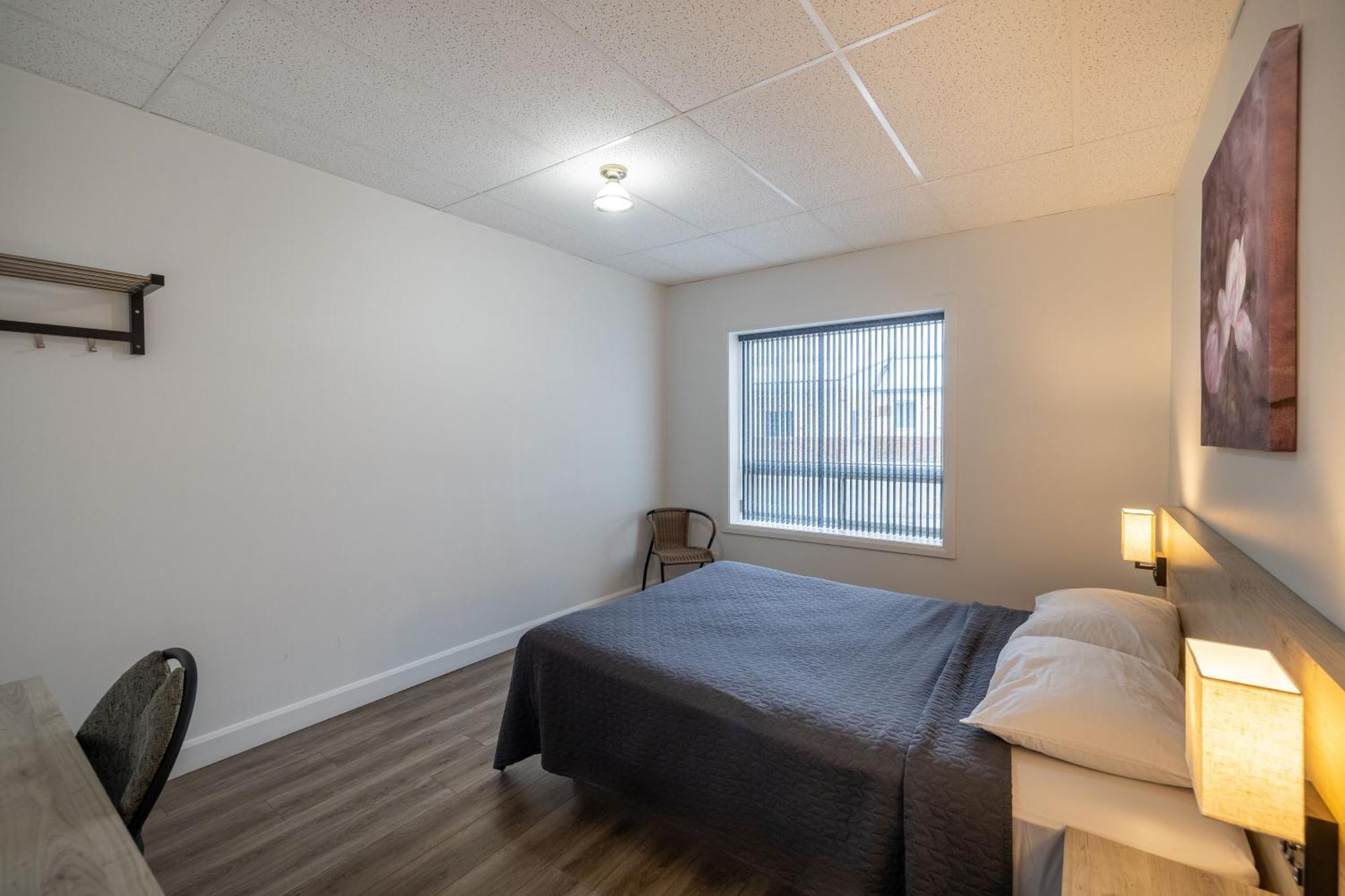 Motel Et Condo Chez Charley Сент-Анн-де-Бопре Экстерьер фото