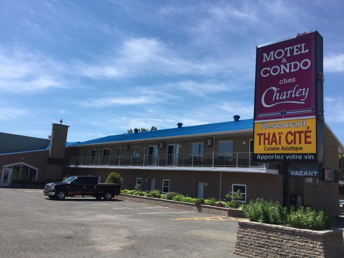 Motel Et Condo Chez Charley Сент-Анн-де-Бопре Экстерьер фото
